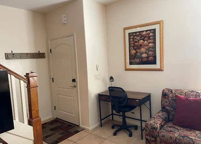 Red Rock Luxury Apartment *